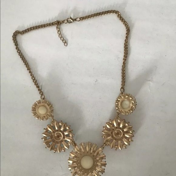 Pink, Blue & White Faux Diamond & Pearl Floral Statement Necklace - Picture 3 of 10